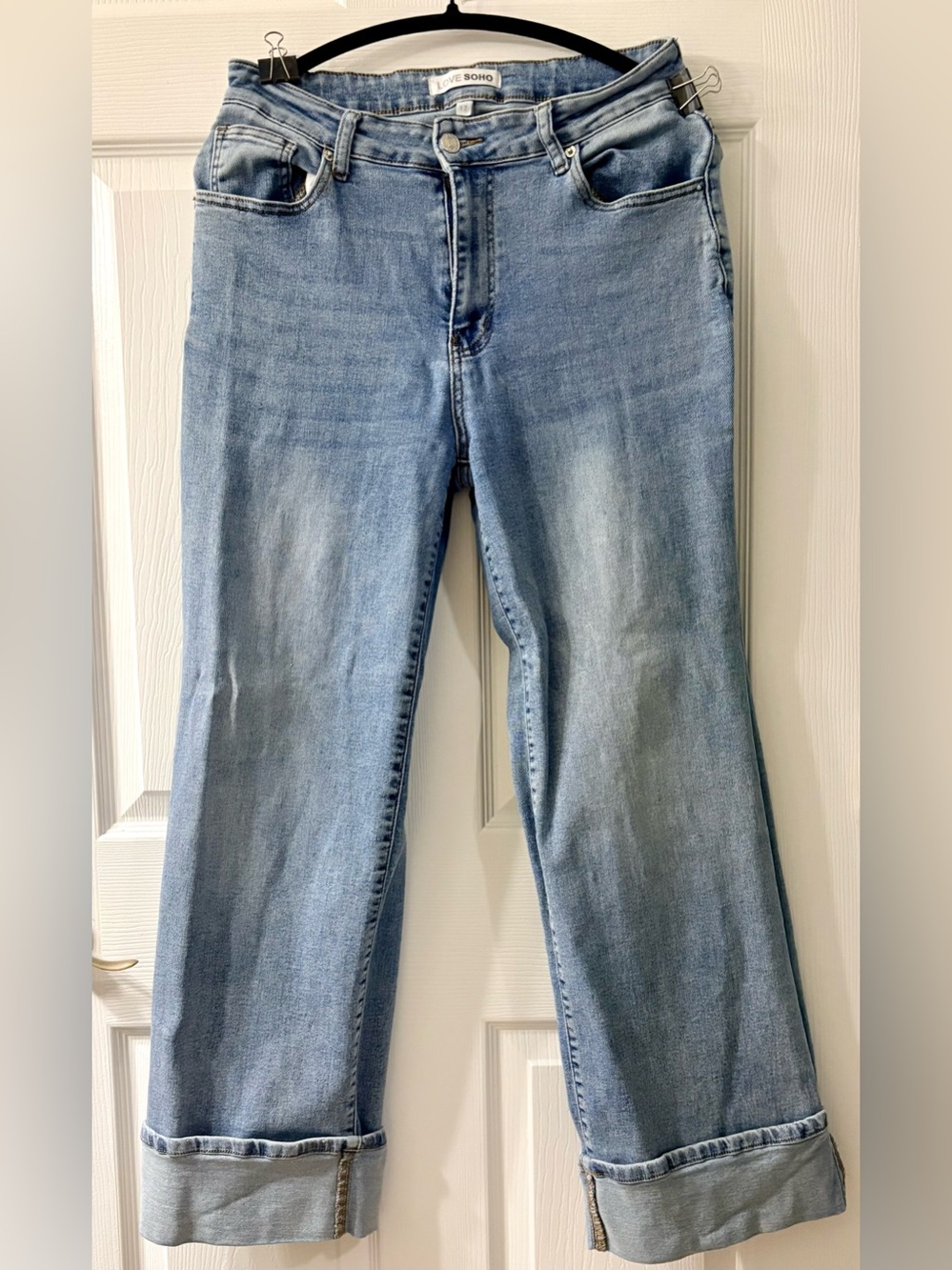 Love SOHO Cuffed Bootcut Light Wash Blue Jeans size 17